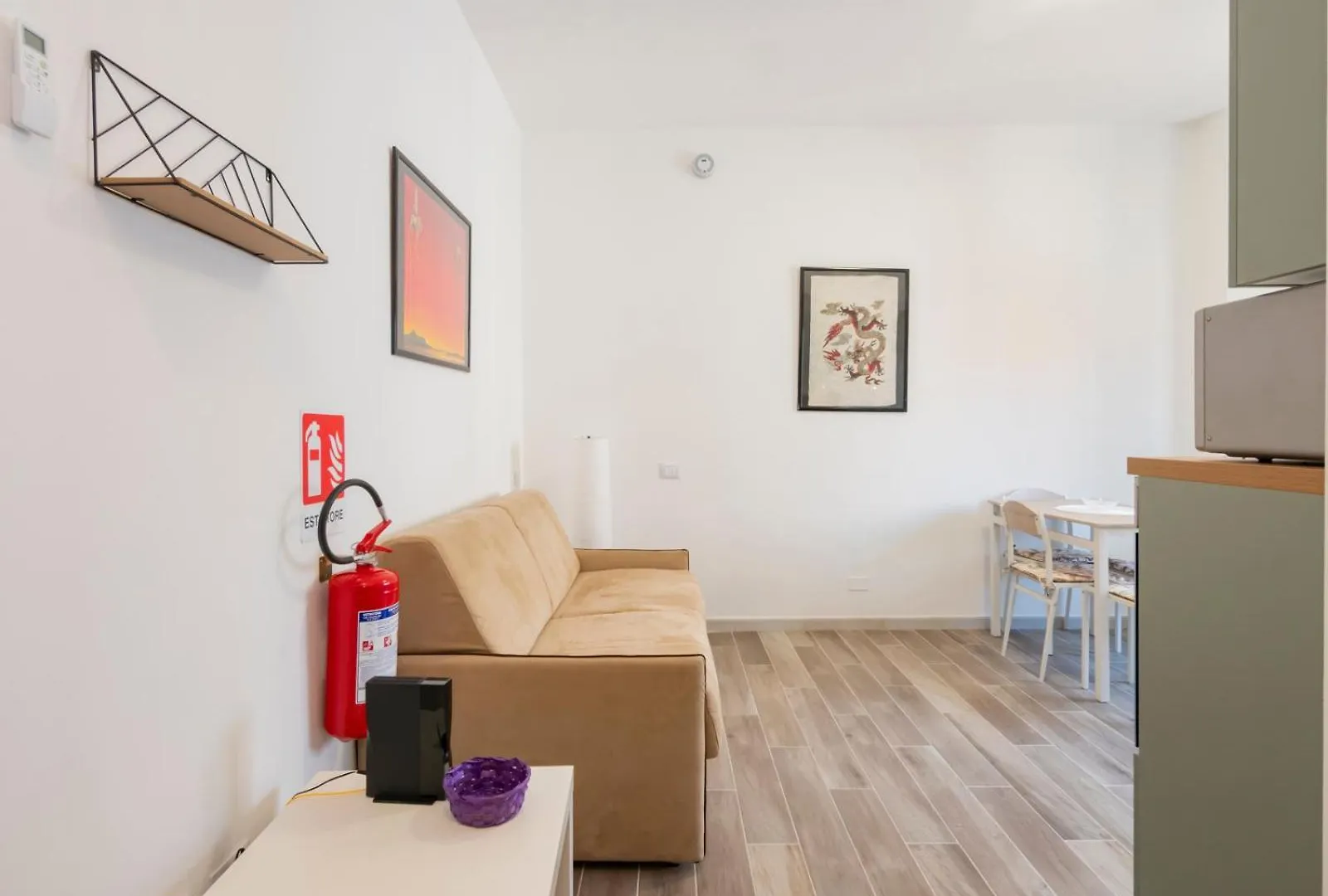 I-Host Apartment - Gressoney 6 Milano Italien
